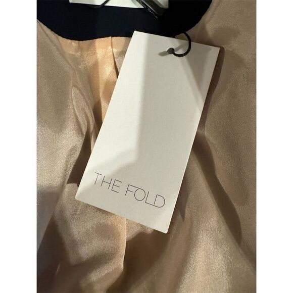 The Fold Le Marais Wrap Jacket Navy Blazer Women’s Size 16 - Picture 4 of 12